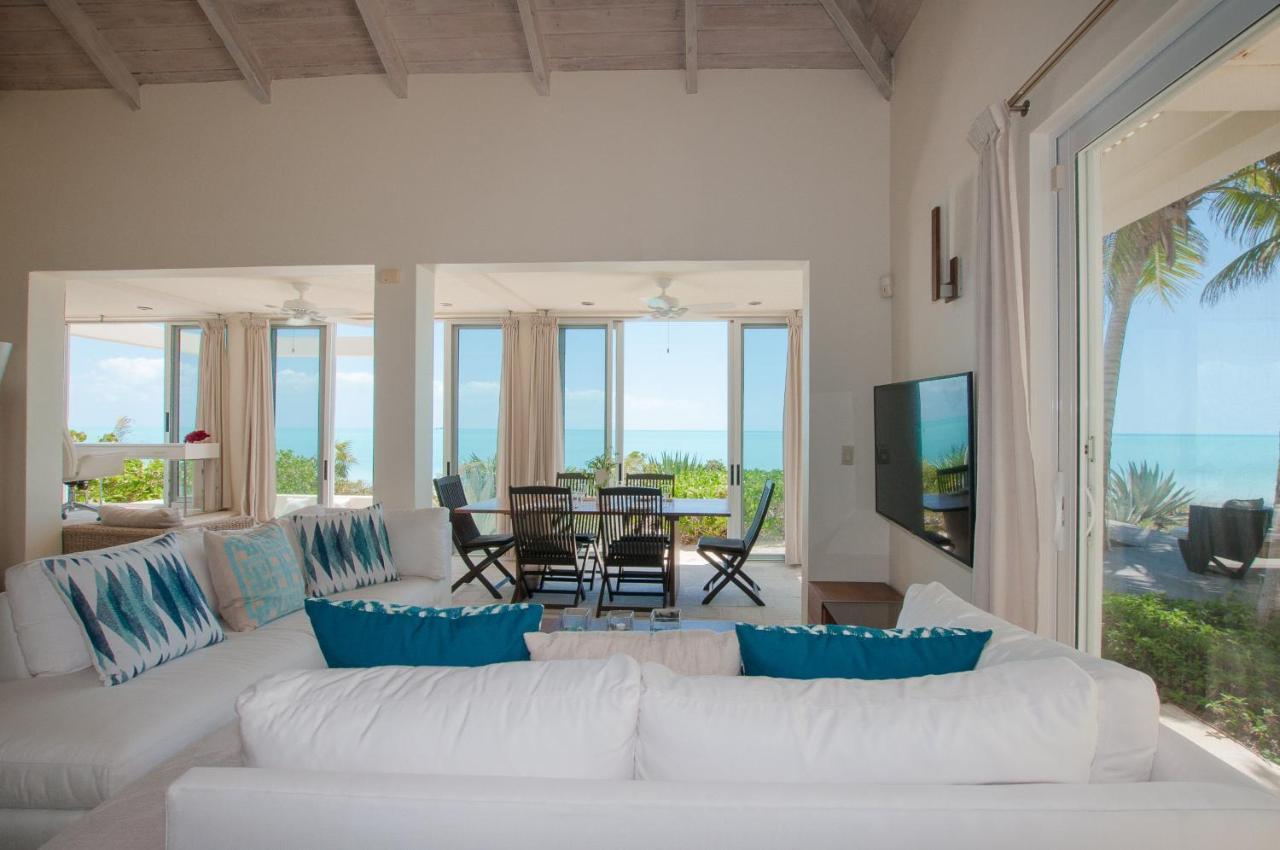 Aqua Del Rose 3 Bedroom Beachfront Cottage Long Bay 外观 照片